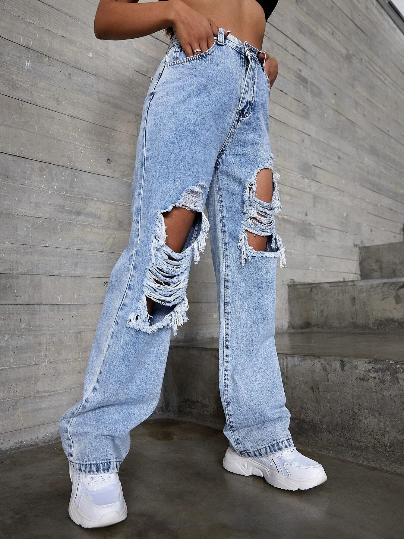 Women's Fashion Ripped Jeans