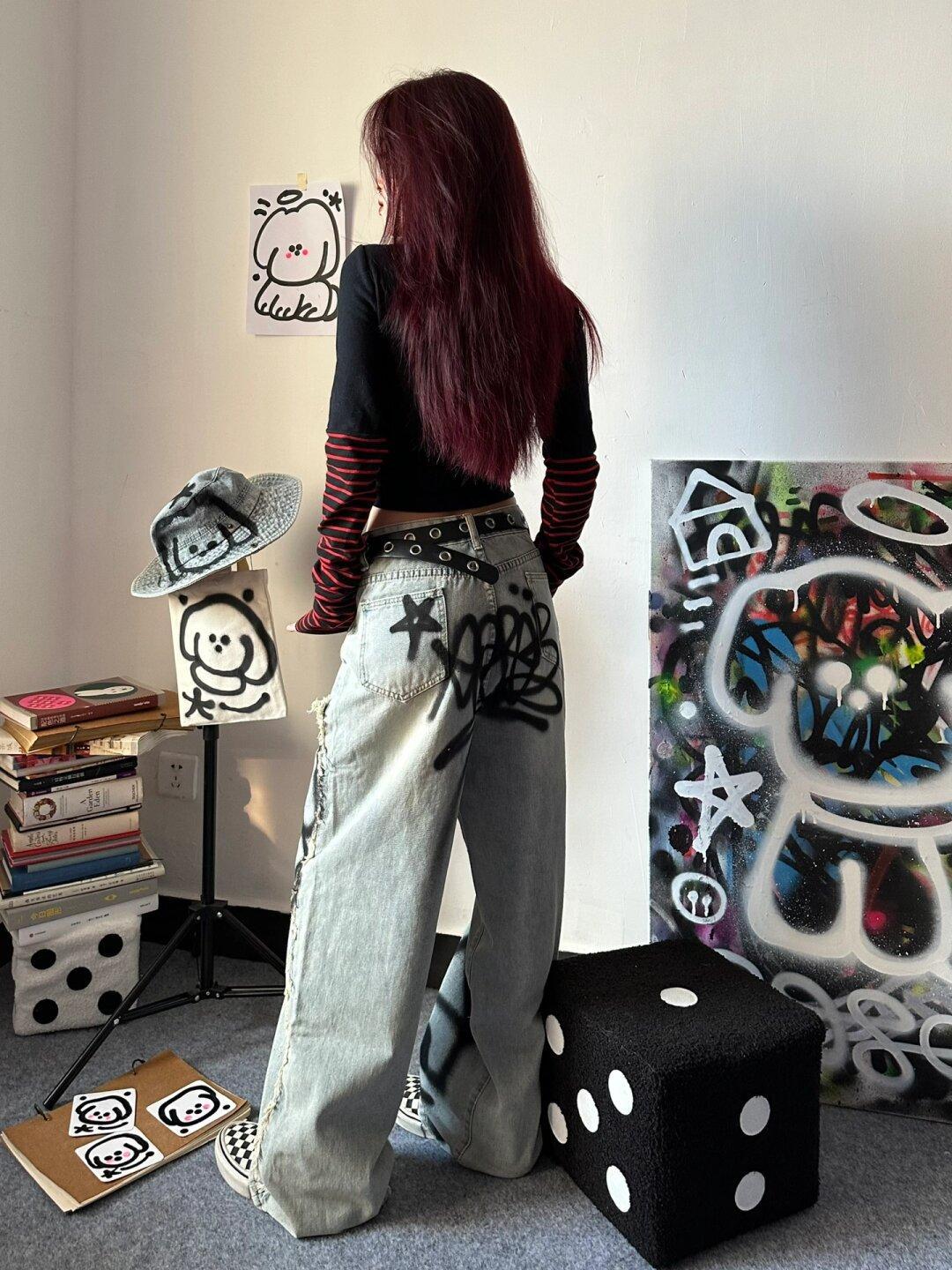 Women's Retro Y2g Graffiti Loose Jeans